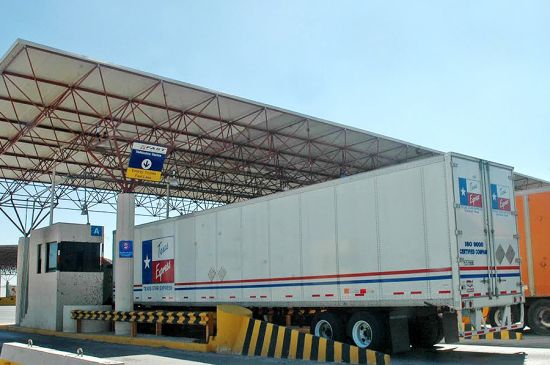 Nueva Ley Aduanera abre la puerta al regreso de mandos civiles en aduanas